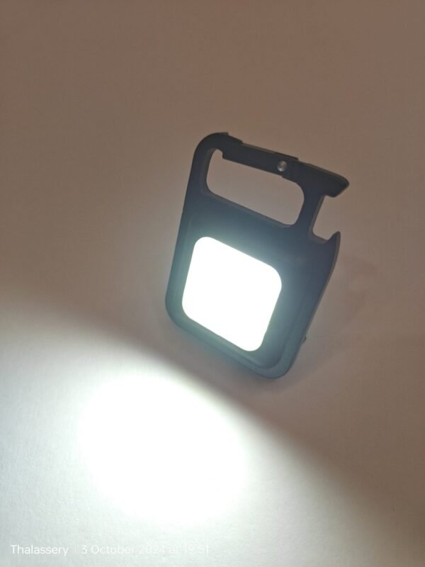 COB Rechargeable Keychain Light. - Image 2